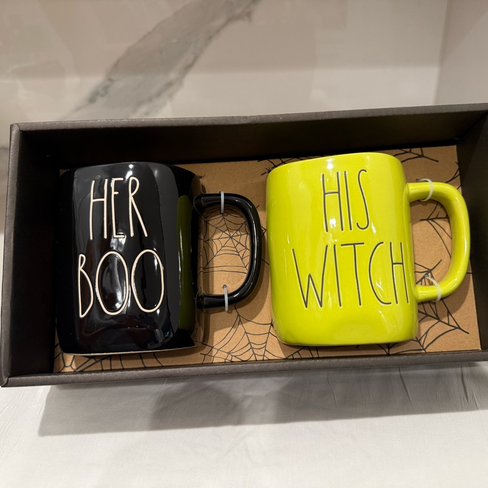 Rae Dunn Artisan Collection Mug Set ‘Her Boo’ - ‘His Witch’ black & green